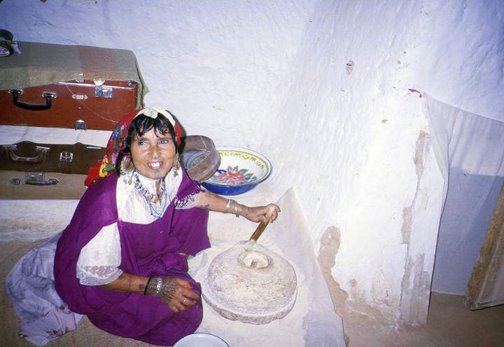 198807_040diatun2.jpg