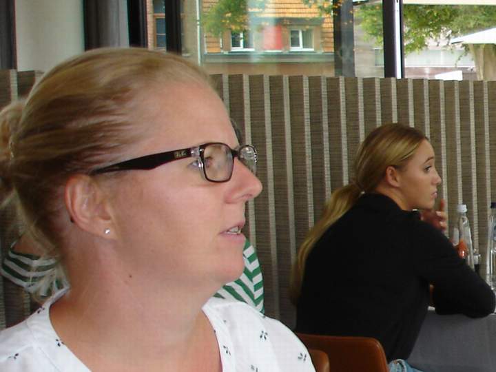 dsc00136zoom1.jpg