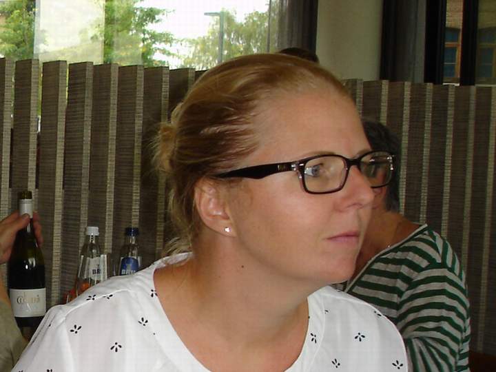 dsc00140zoom.jpg